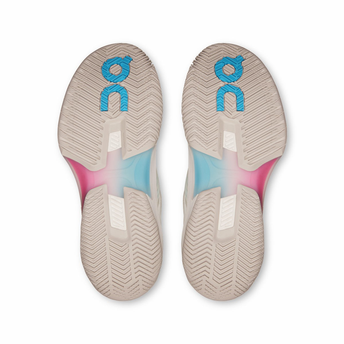 On United States Classic / Women's THE ROGER Pro Fire - White/Pink