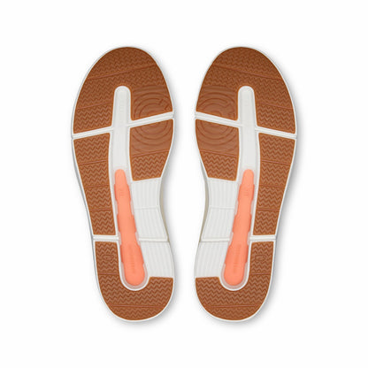 On United States New / Women's THE ROGER Advantage - Dew/Sand