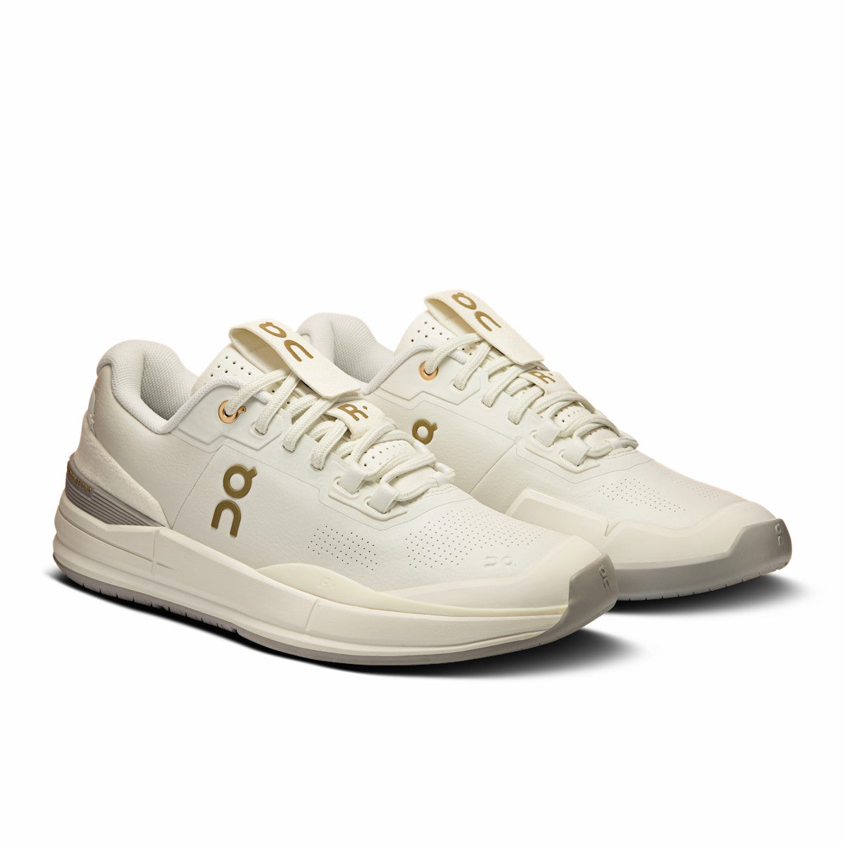 On United States Essential / Women's THE ROGER Pro Ace - Ivory/Fog