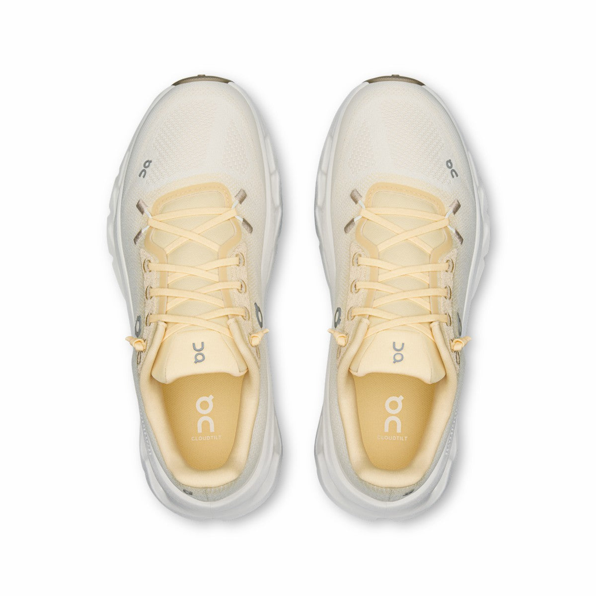 On United States Smart Buy / Women's Cloudtilt - Blonde/Dew