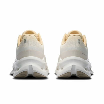 On United States Smart Buy / Women's Cloudtilt - Blonde/Dew