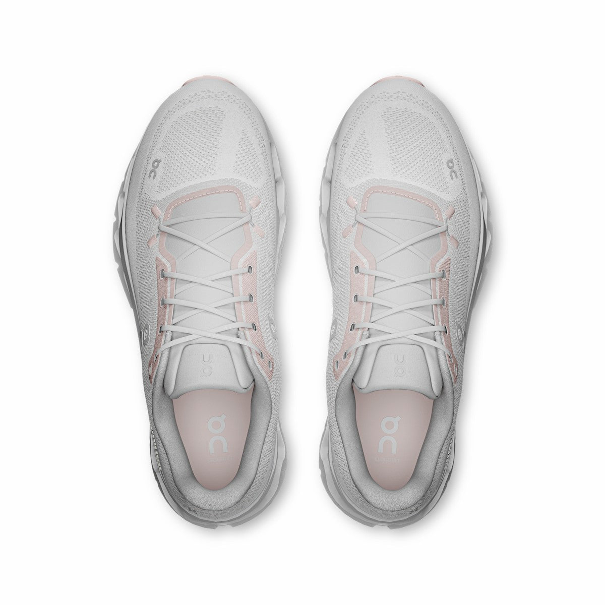 On United States Essential / Women's Cloudtilt - Frost/Salt