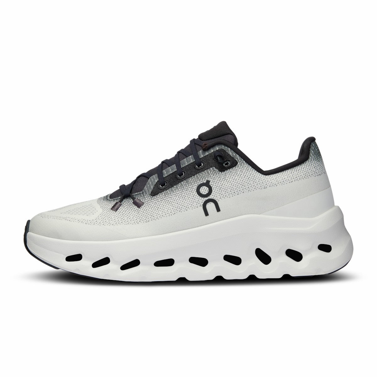 On United States Classic / Women's Cloudtilt - Black/Ivory
