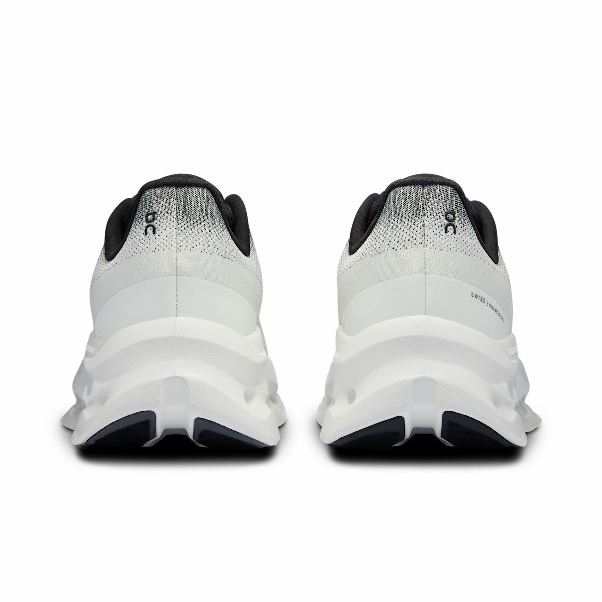 On United States Classic / Women's Cloudtilt - Black/Ivory
