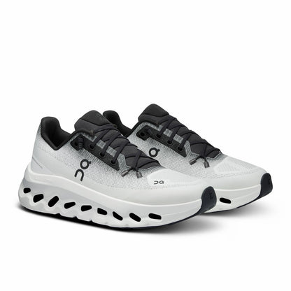 On United States Classic / Women's Cloudtilt - Black/Ivory