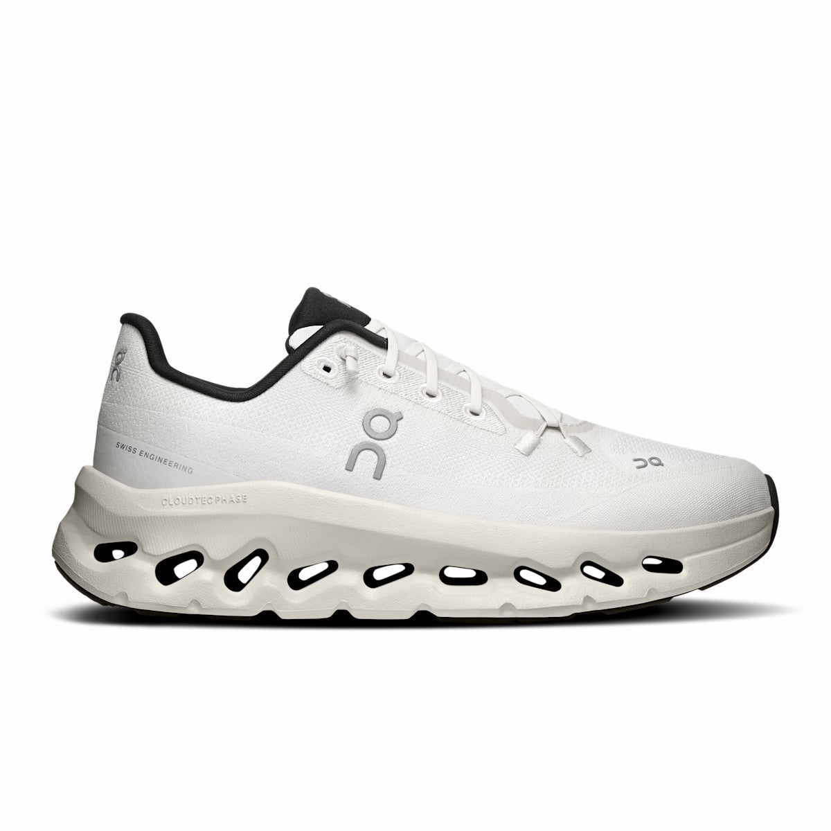 On United States Everyday / Women's Cloudtilt - Pearl/Ice