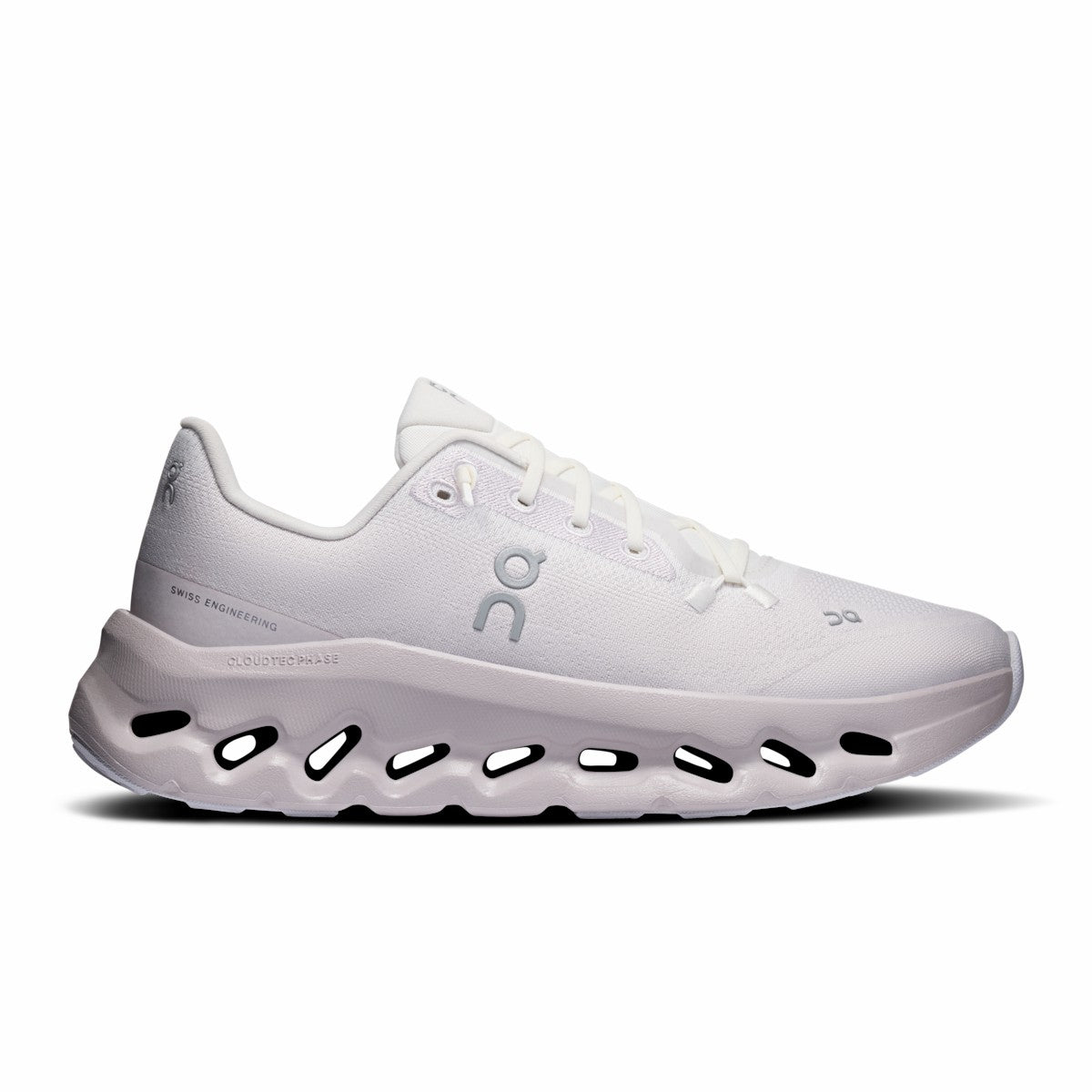 On United States Everyday / Women's Cloudtilt - Pearl/Ice