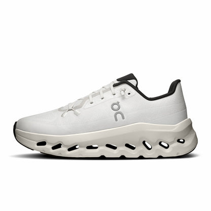 On United States Everyday / Women's Cloudtilt - Pearl/Ice