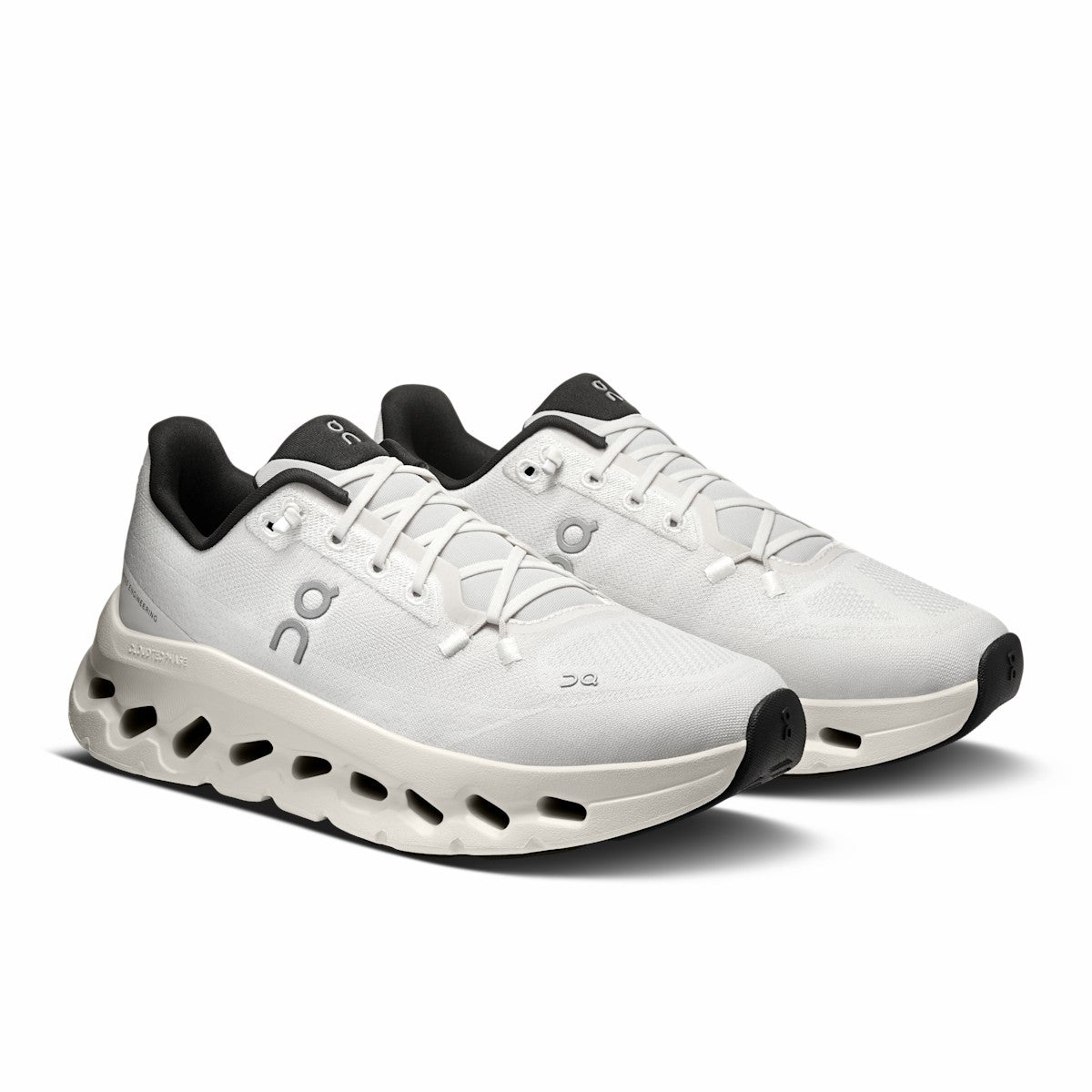 On United States Everyday / Women's Cloudtilt - Pearl/Ice