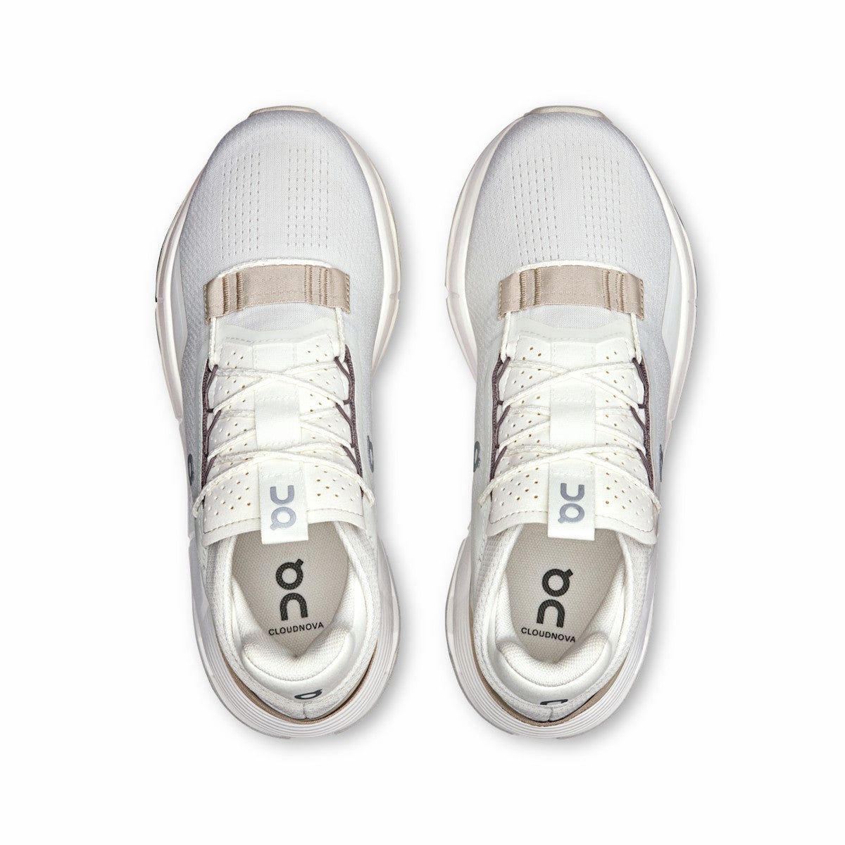 On United States Value / Women's Cloudnova 2 - Ice/Sand