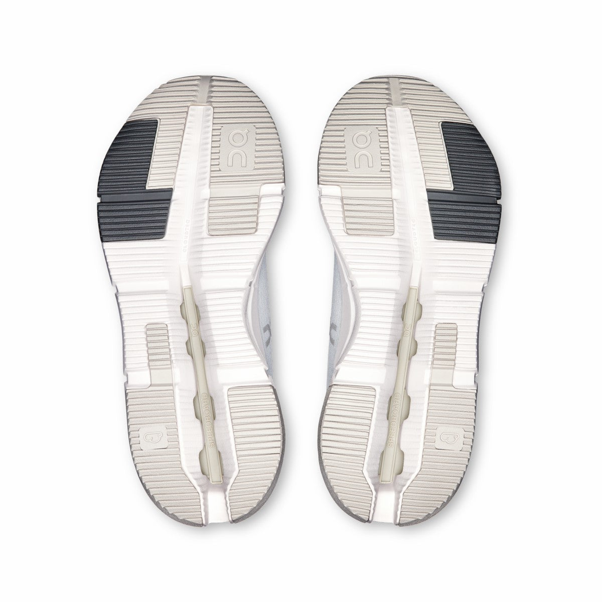 On United States Value / Women's Cloudnova 2 - Ice/Sand