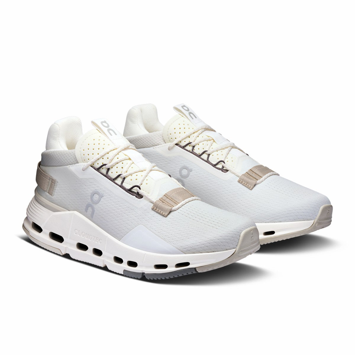 On United States Value / Women's Cloudnova 2 - Ice/Sand