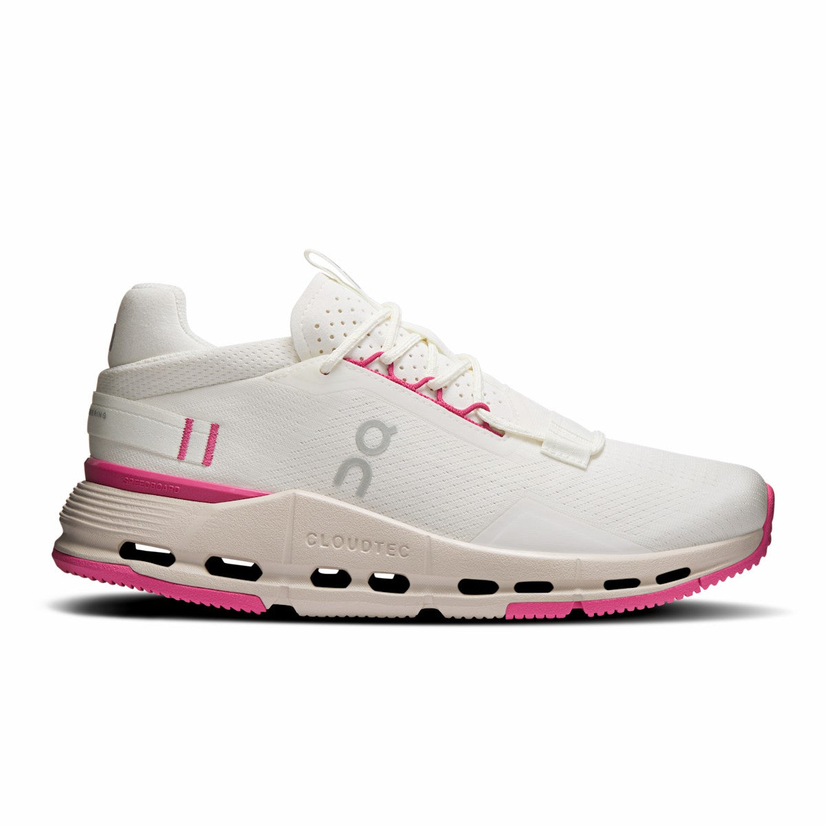 On United States Value / Women's Cloudnova 2 - Ice/Sand