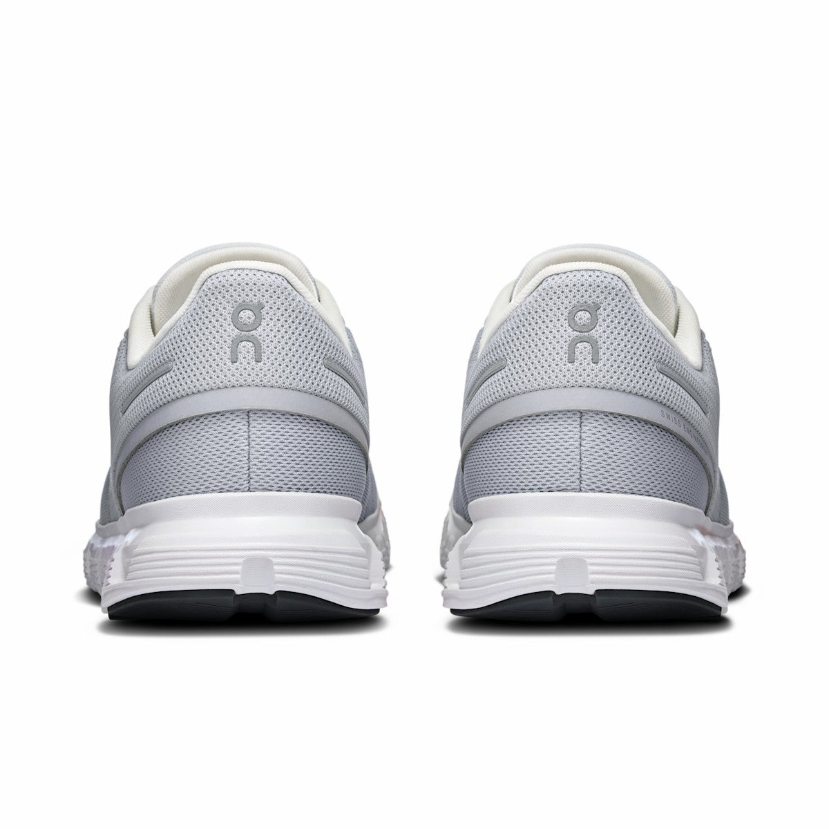 On United States Value / Women's Cloud 6 - Glacier/White