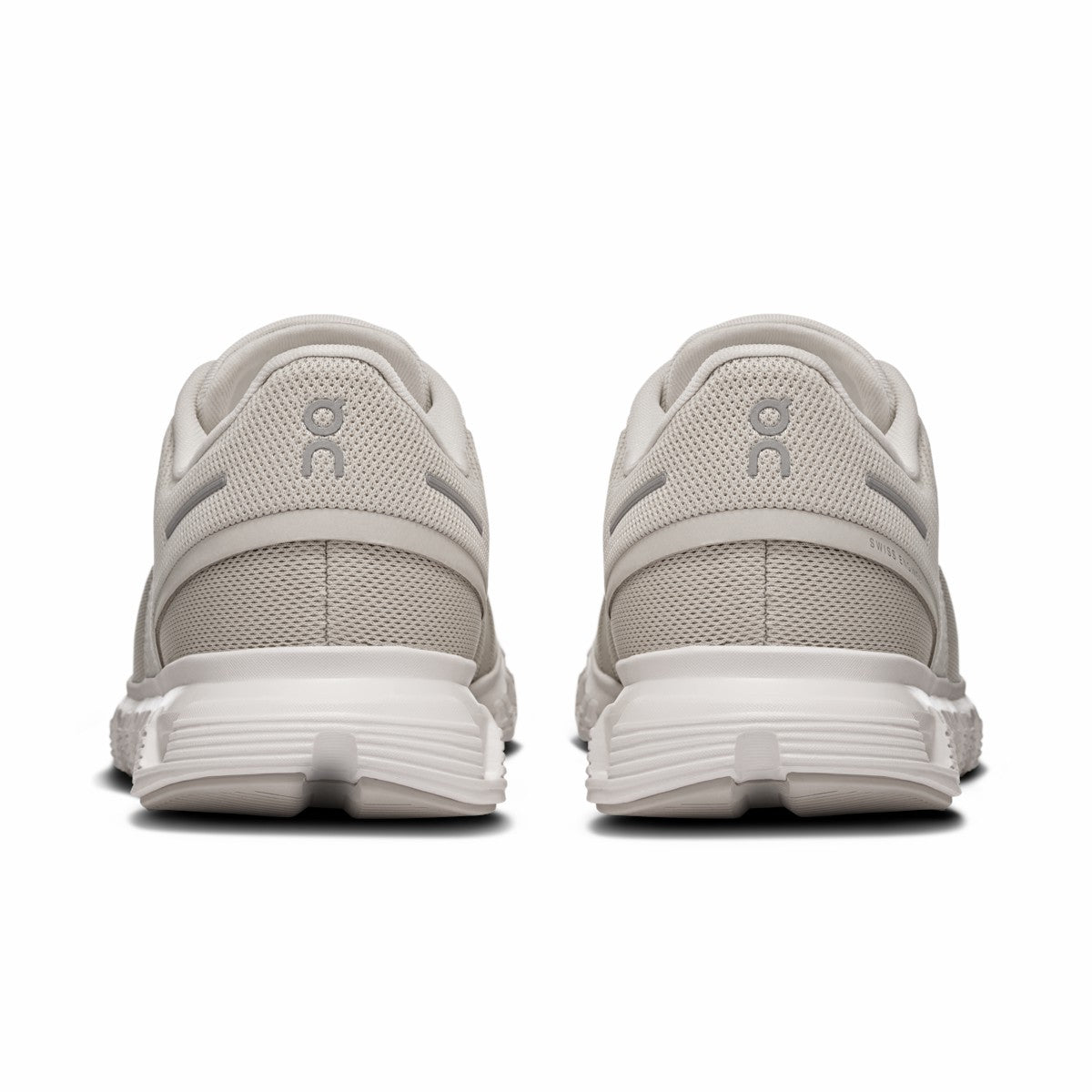 On United States Classic / Women's Cloud 6 - Pearl/White