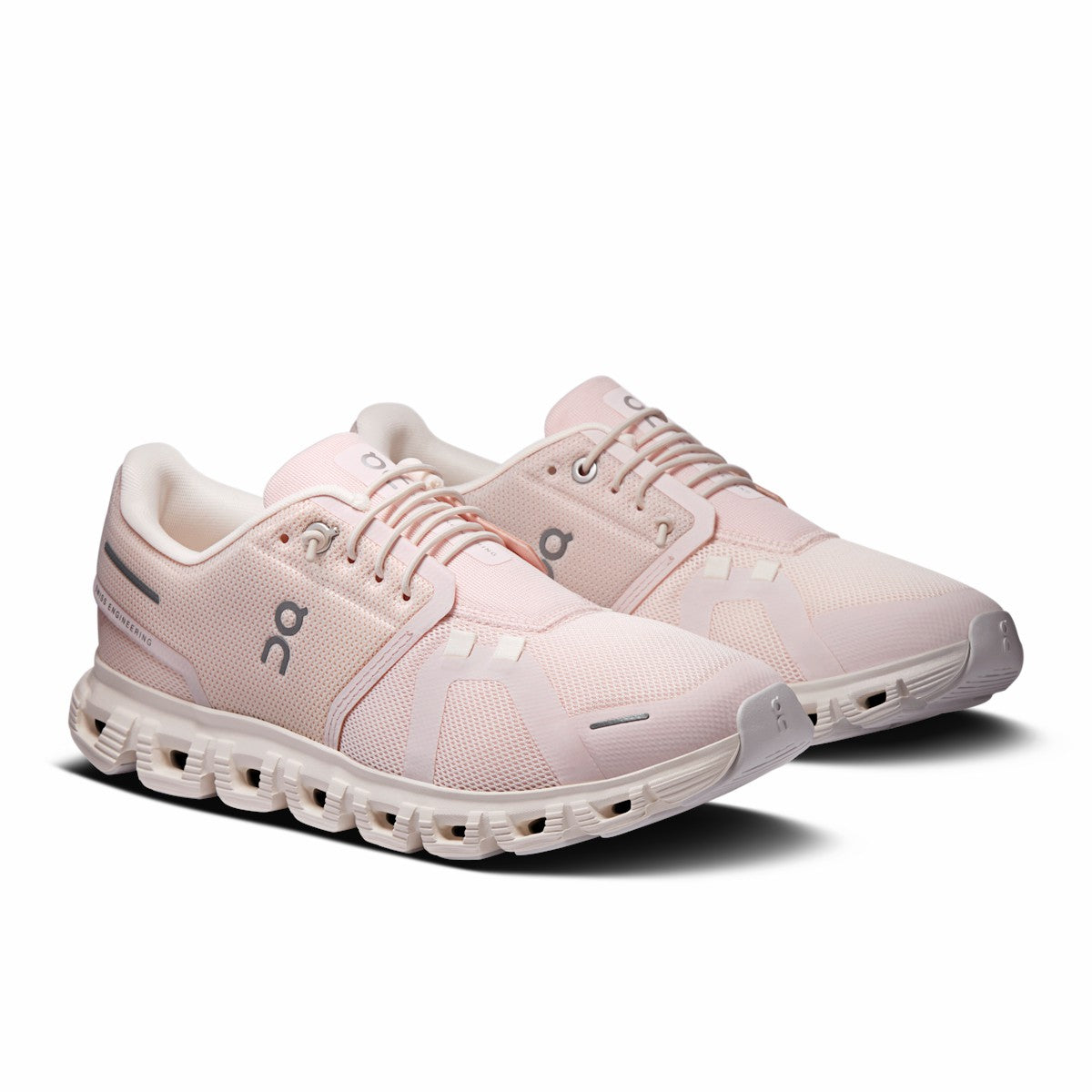 On United States Exclusive / Women's Cloud 6 - Salt/Gardenia