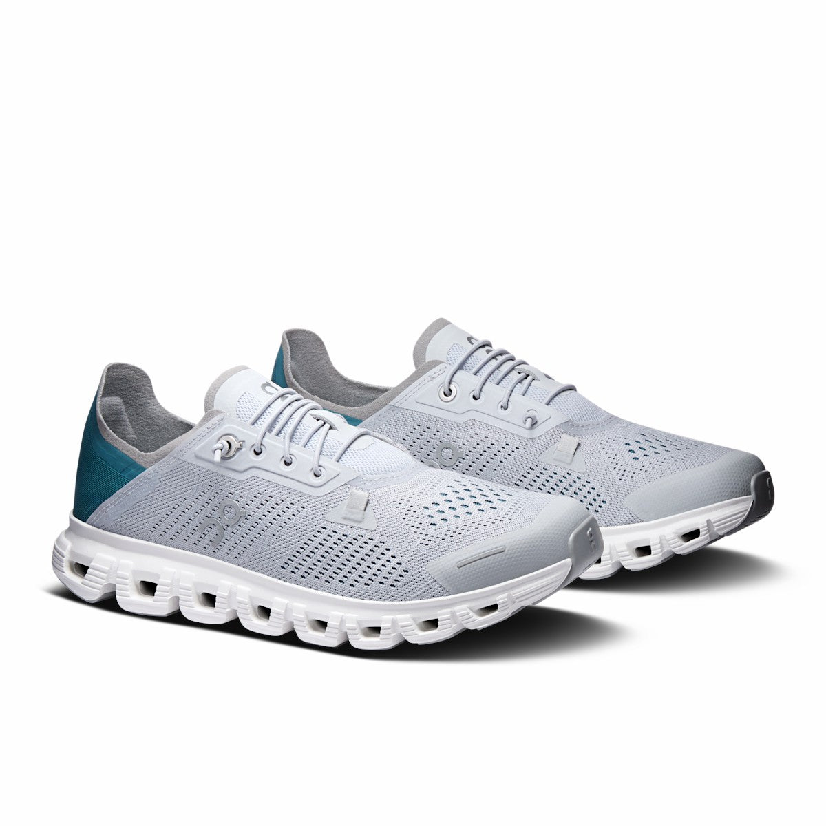 On United States Classic / Women's Cloud 6 Coast - Glacier/Storm