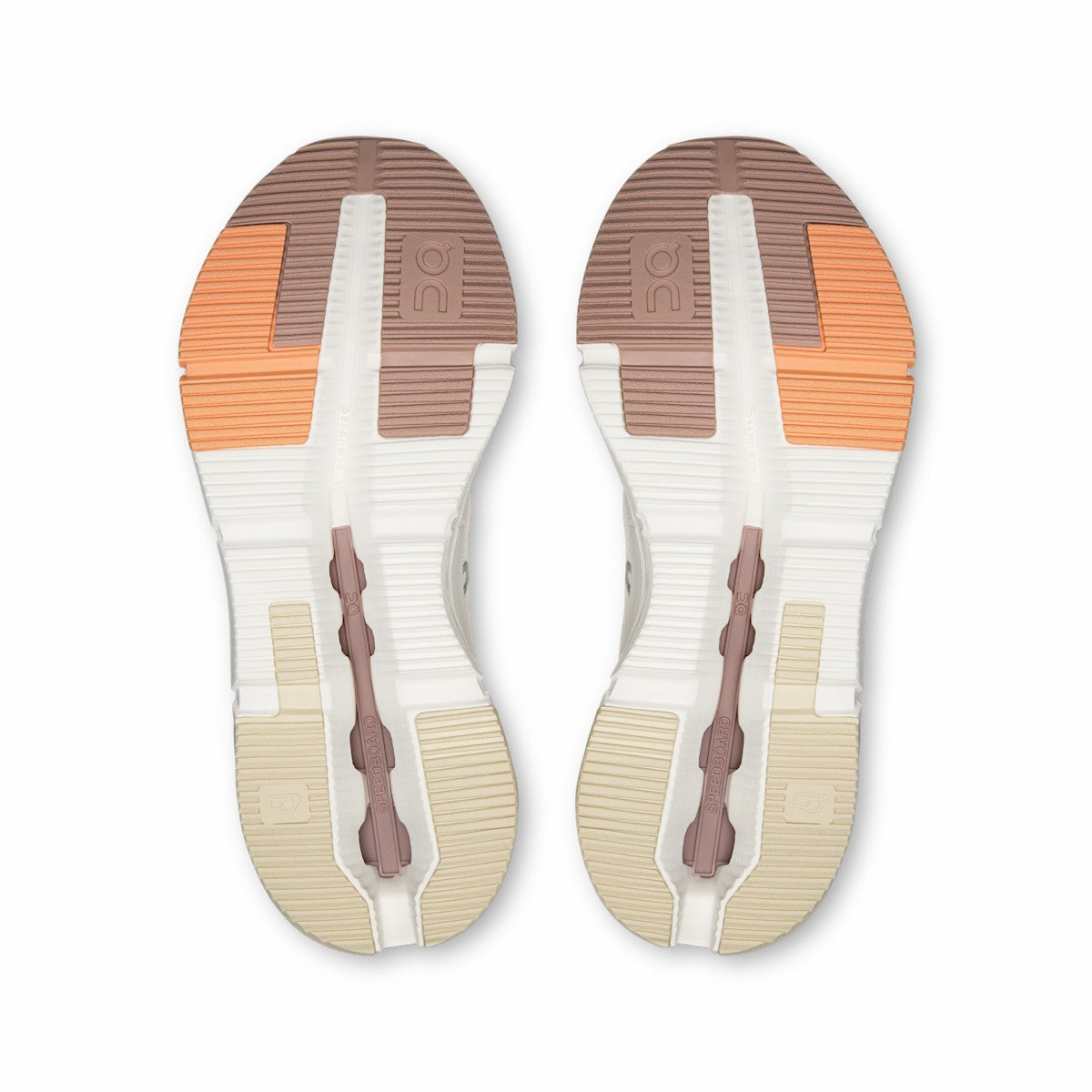 On United States Deals / Women's Cloudnova Form 2 - Oyster/Ivory