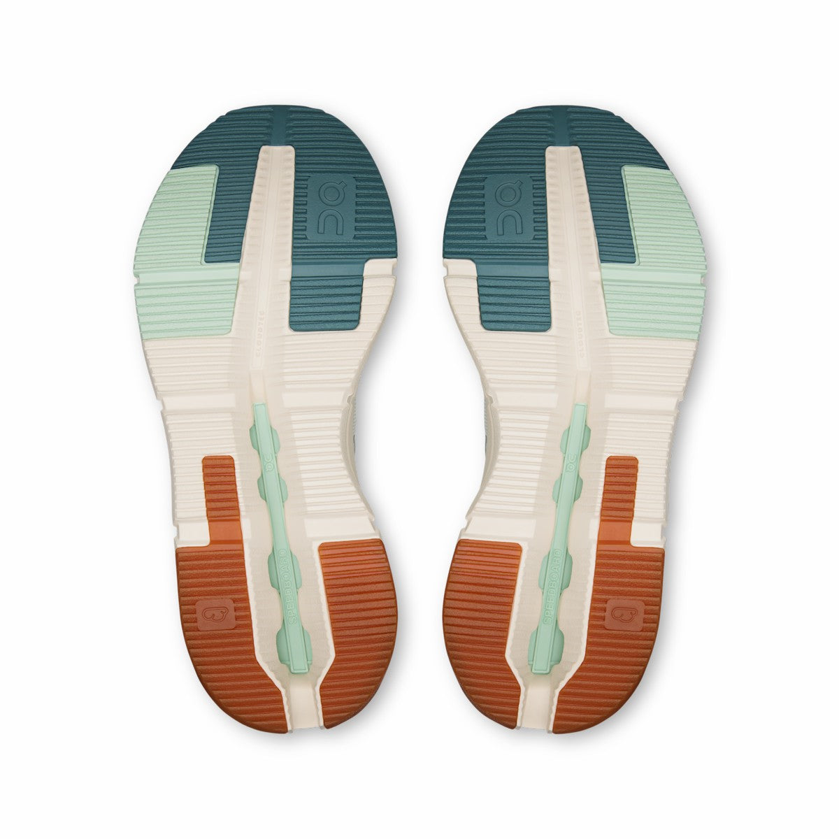 On United States Value / Women's Cloudnova Form 2 - Iceberg/Creek