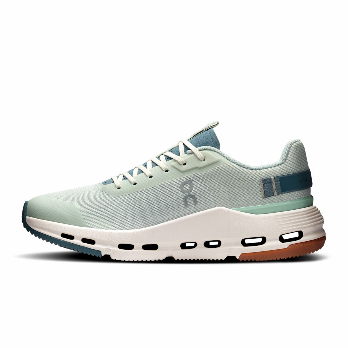 On United States Value / Women's Cloudnova Form 2 - Iceberg/Creek