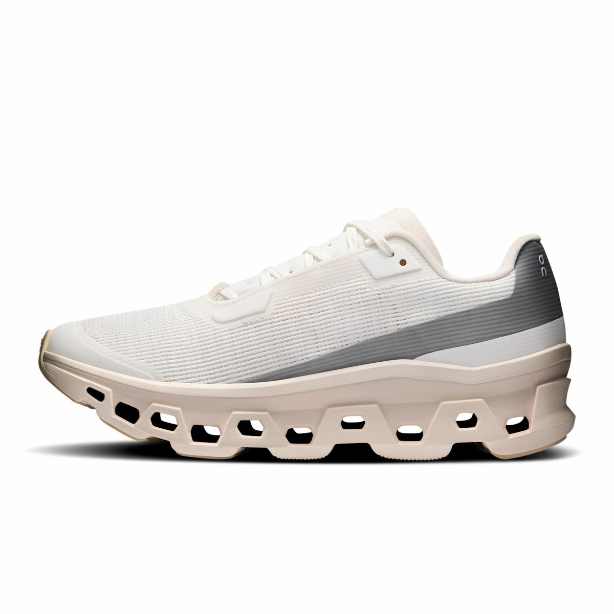 On United States Trusted / Women's Cloudmonster Void - Ivory/Seashell
