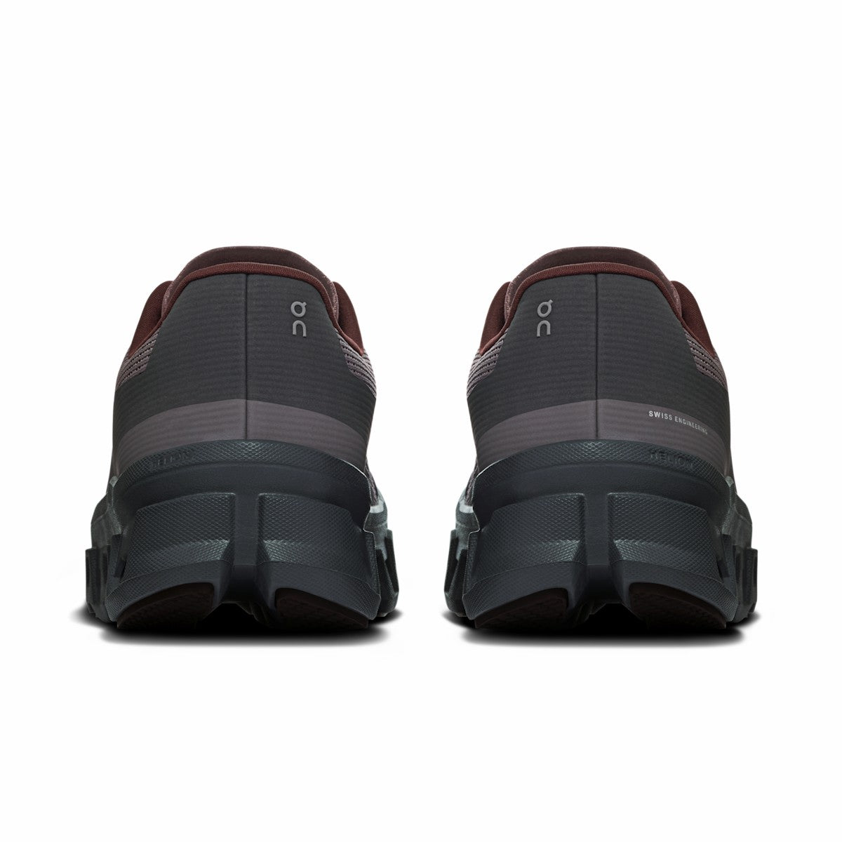 On United States Trusted / Women's Cloudmonster Void - Ember/Ox