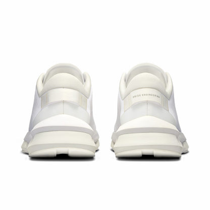 On United States Smart Buy / Women's Cloudzone - White/White