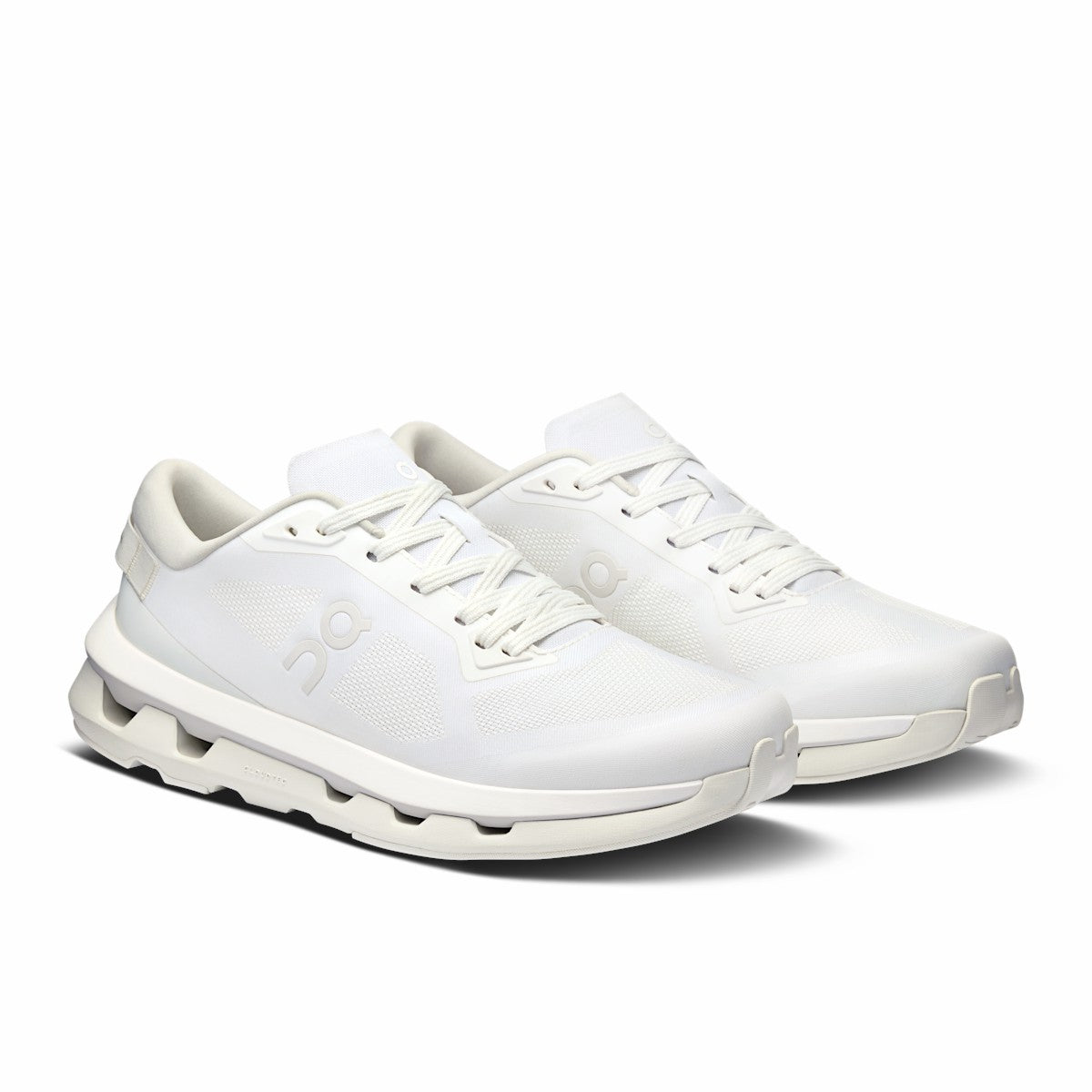 On United States Smart Buy / Women's Cloudzone - White/White