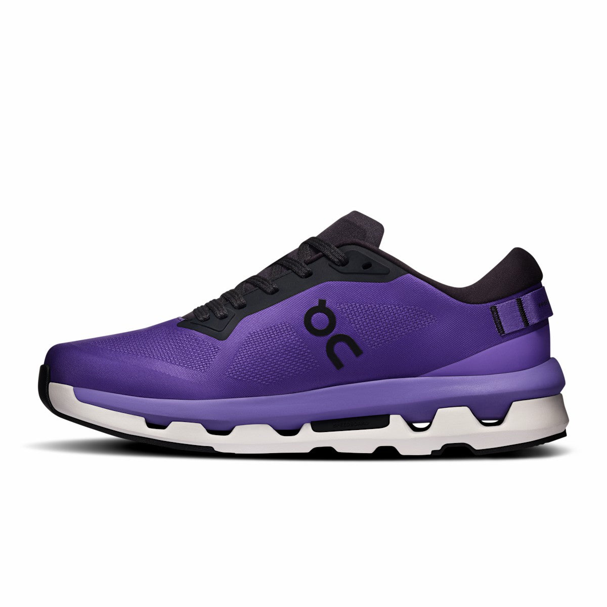 On United States Trusted / Women's Cloudzone - Tyrian/Black