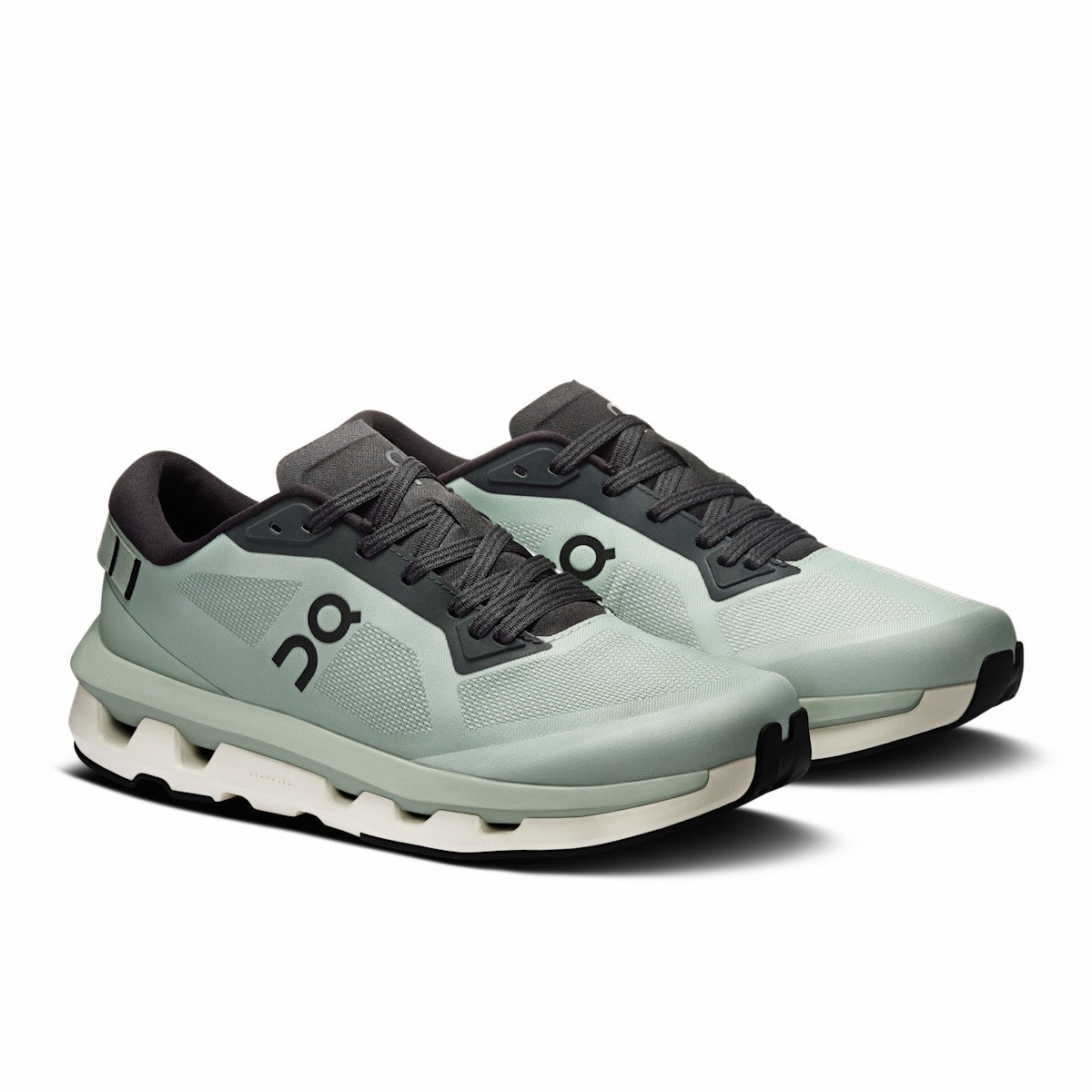 On United States Great Value / Women's Cloudzone - Mineral/Black