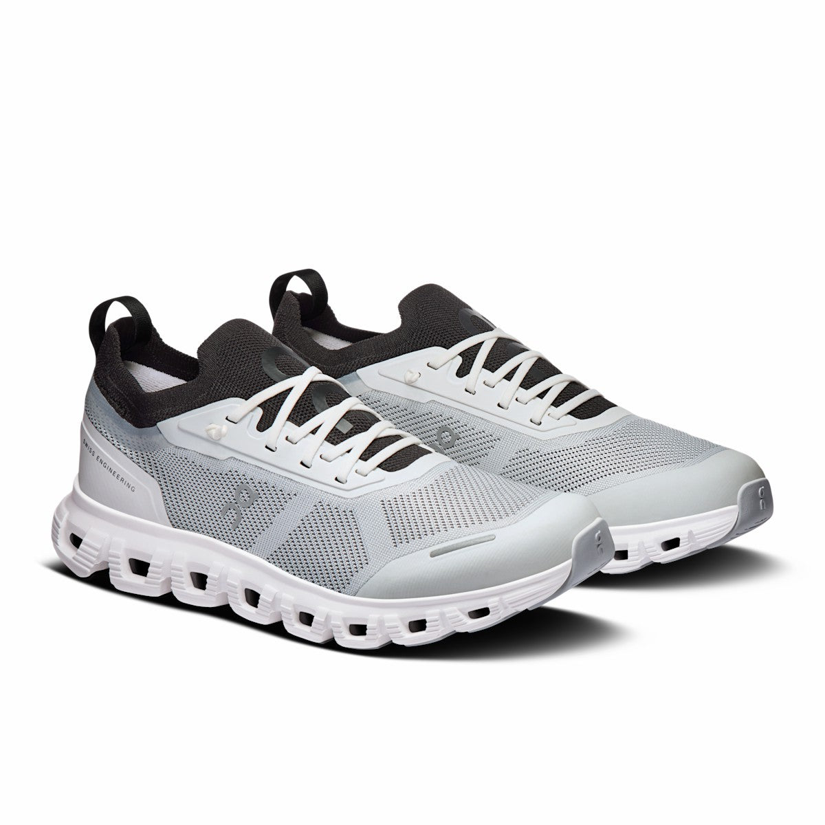 On United States Special Offer / Women's Cloud 6 Versa - White/Black