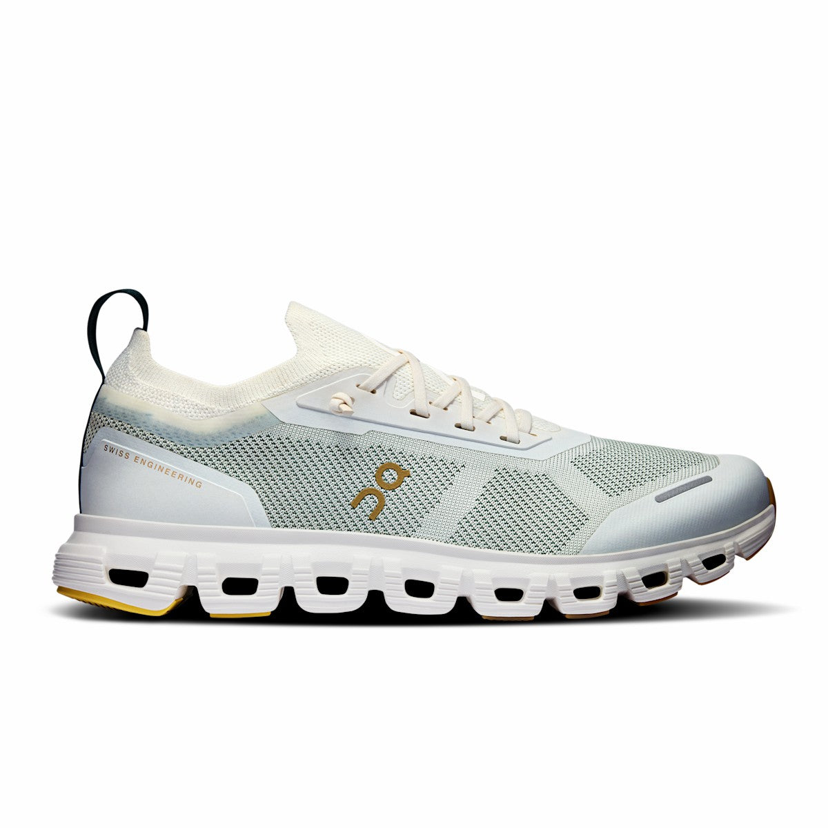 On United States Value / Women's Cloud 6 Versa - Ivory/Nocturne