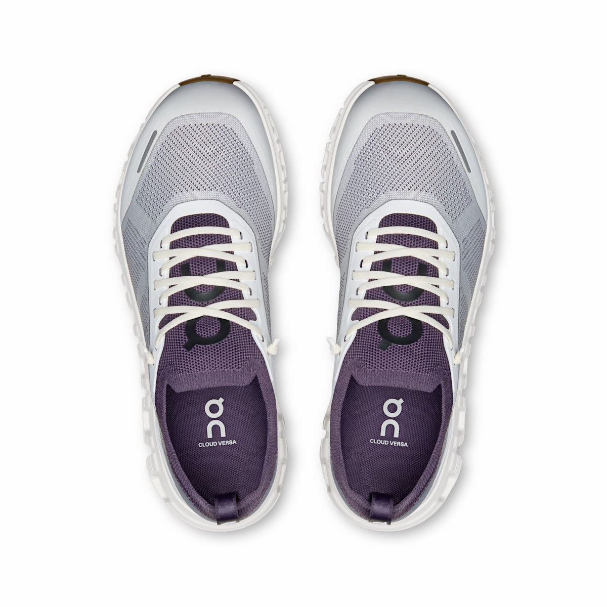 On United States Value / Women's Cloud 6 Versa - Ivory/Nocturne
