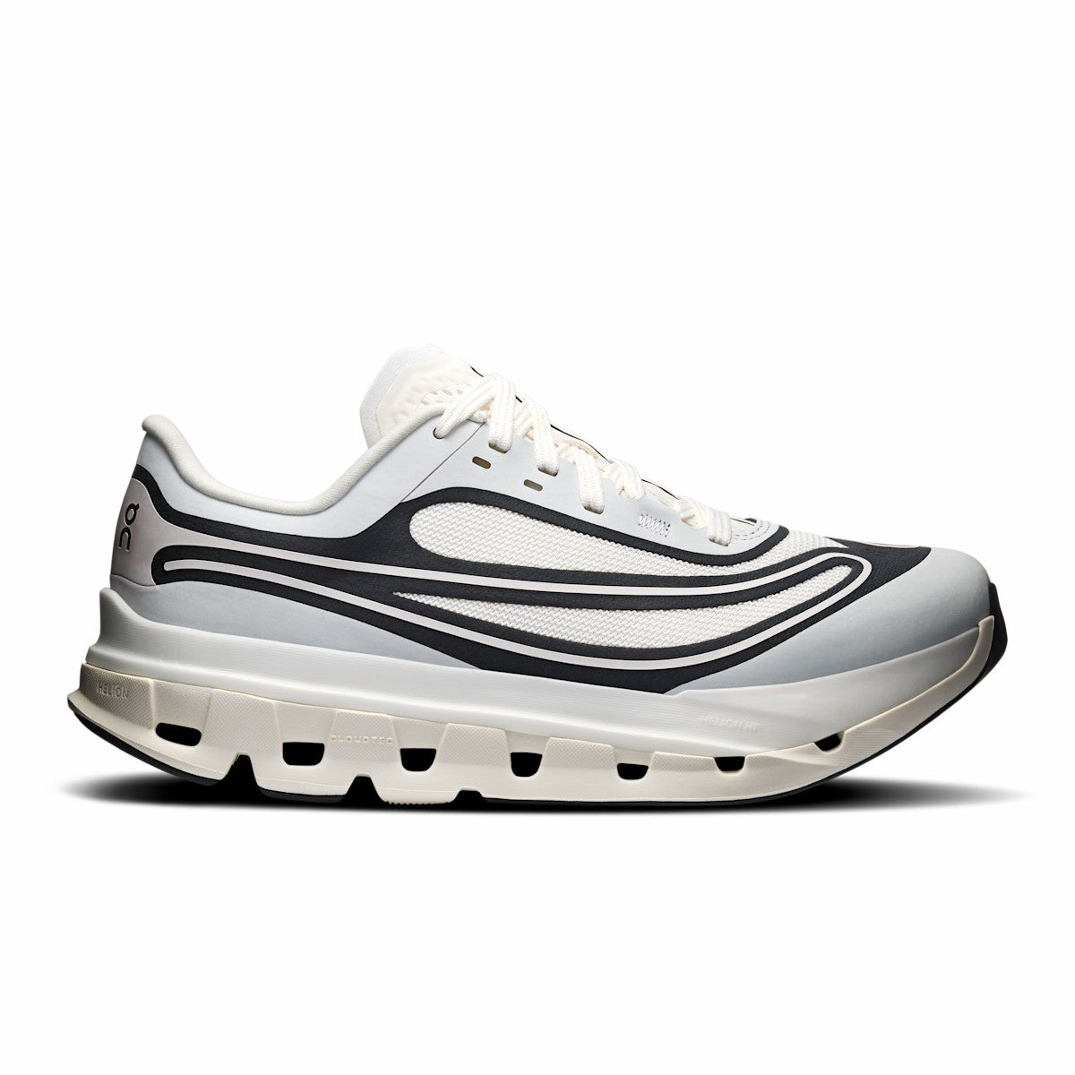 On United States Exclusive / Women's Cloudflow 5 AD - Ivory/Black