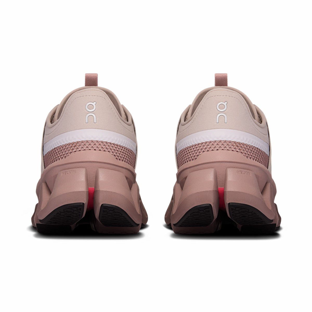 On United States Trending / Women's Cloudswift Amp - Pearl/Biscuit