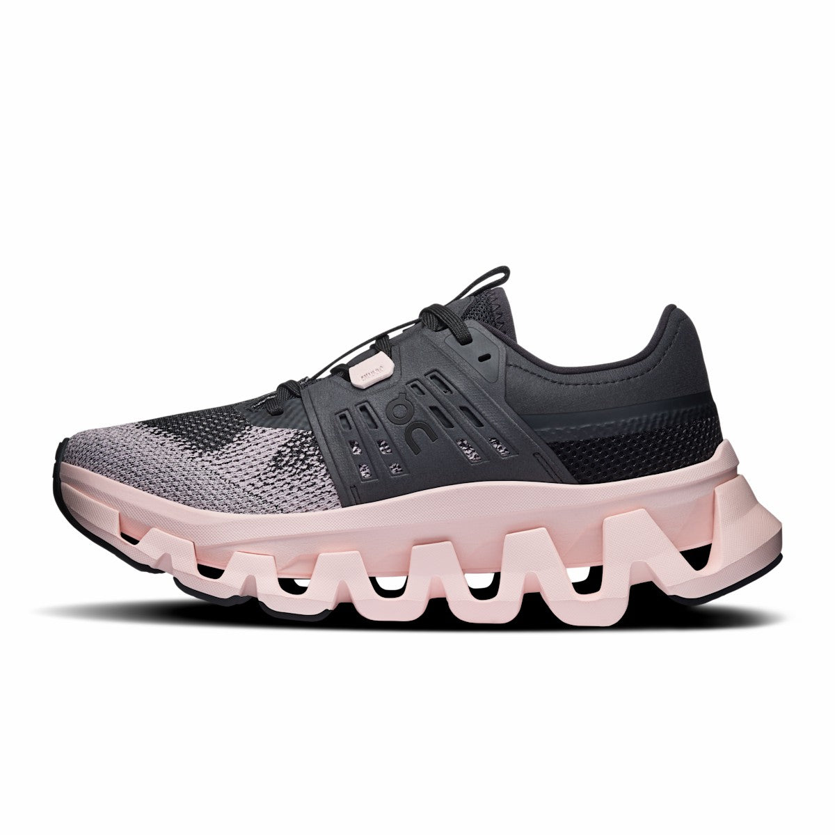 On United States Deals / Women's Cloudswift Amp - Black/Salt