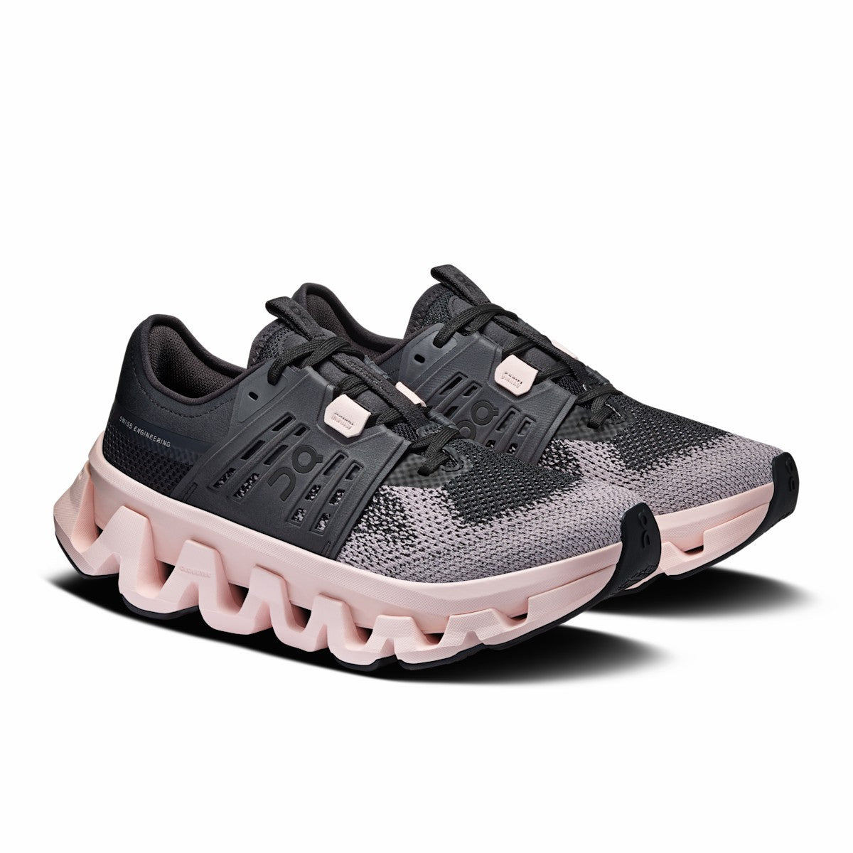 On United States Deals / Women's Cloudswift Amp - Black/Salt
