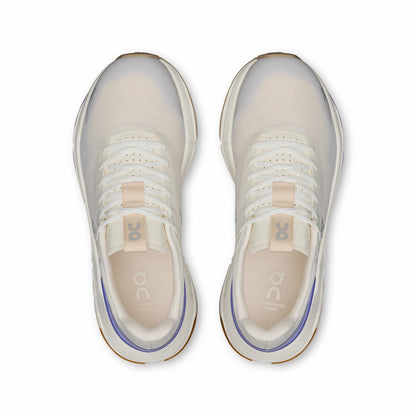On United States Premium / Women's Cloudnova Form 2 - Ivory/Dew