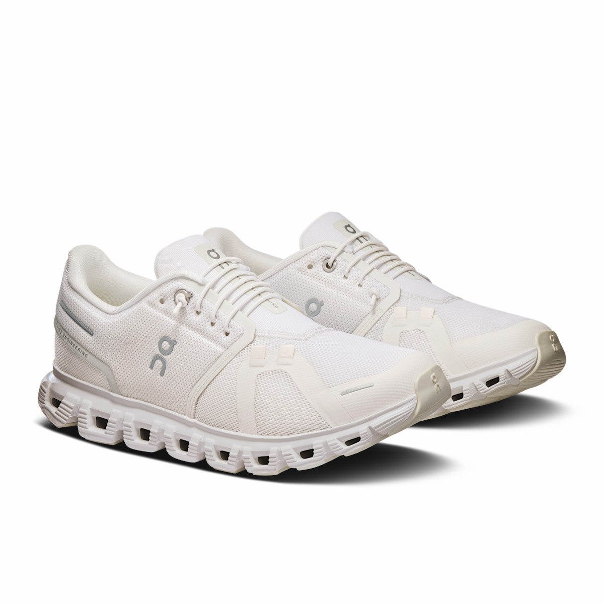 On United States Deals / Women's Cloud 6 Wide - White/White
