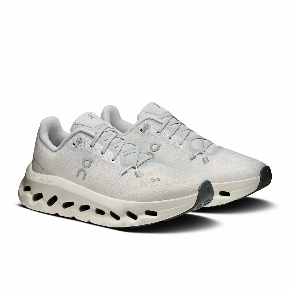 On United States Signature / Women's Cloudtilt - Glacier/Ivory