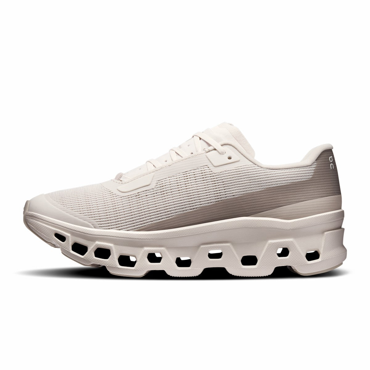 On United States Customer Favorite / Women's Cloudmonster Void - Pearl/Desert