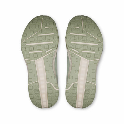On United States Classic / Women's Cloudhorizon END. - Ivory/Leaf