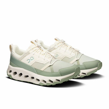On United States Classic / Women's Cloudhorizon END. - Ivory/Leaf