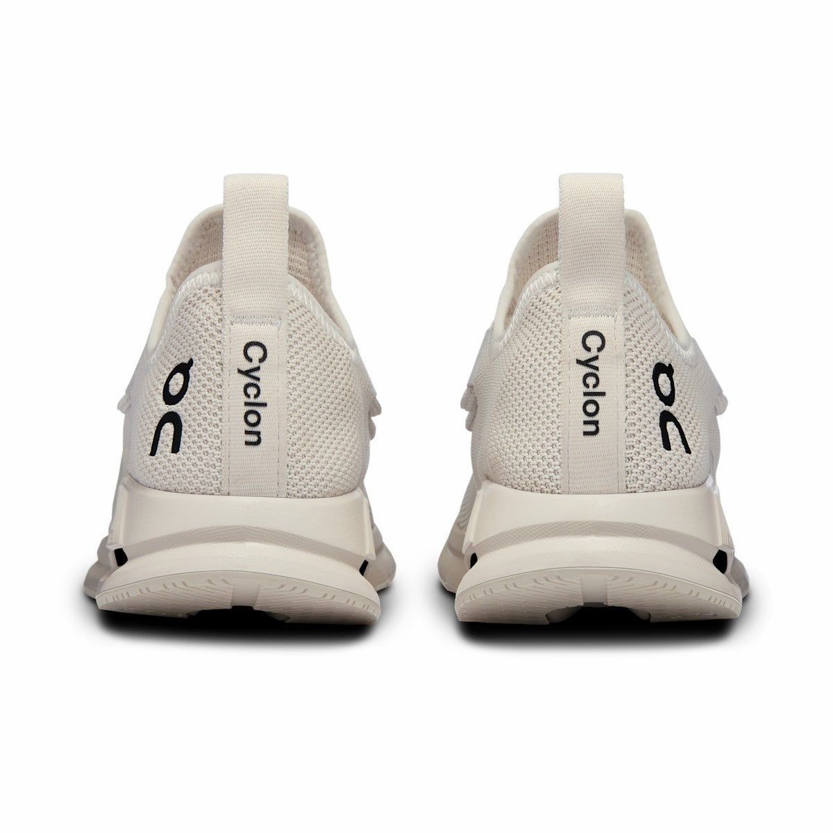 On United States Best Seller / Women's Cloudeasy Cyclon - Ice/Sand