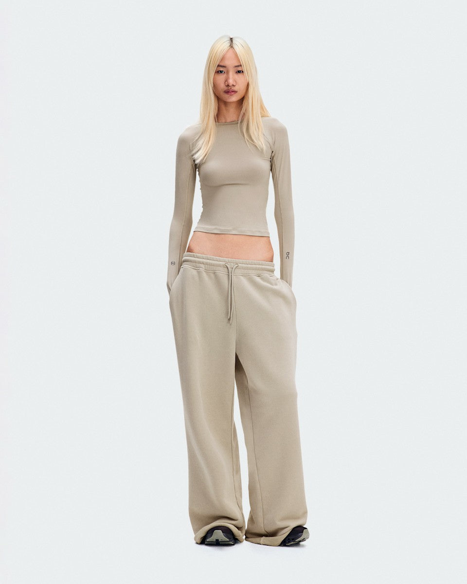 On United States Value / Women's Studio Long-T FKA - Lurien
