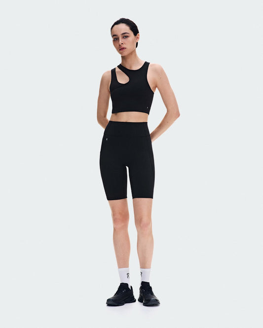 On United States Exclusive / Women's Studio Asymmetric Crop - Black