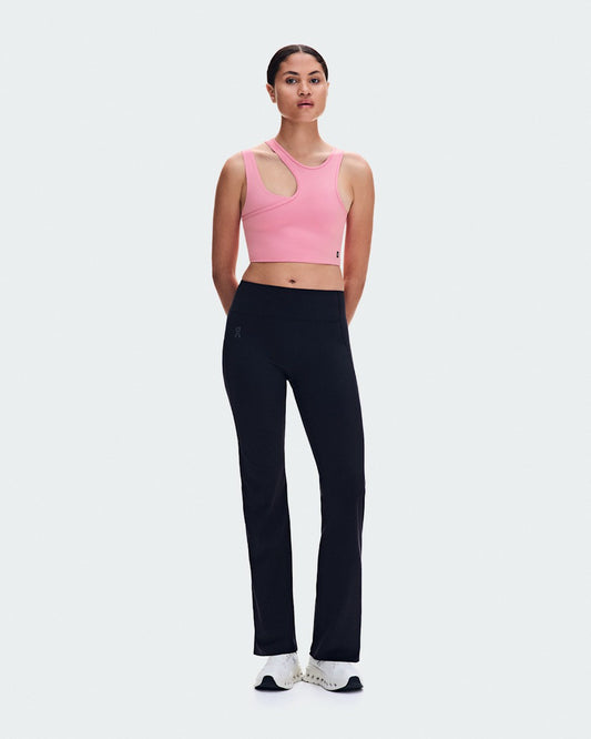 On United States Best Price / Women's Studio Asymmetric Crop - Magnolia