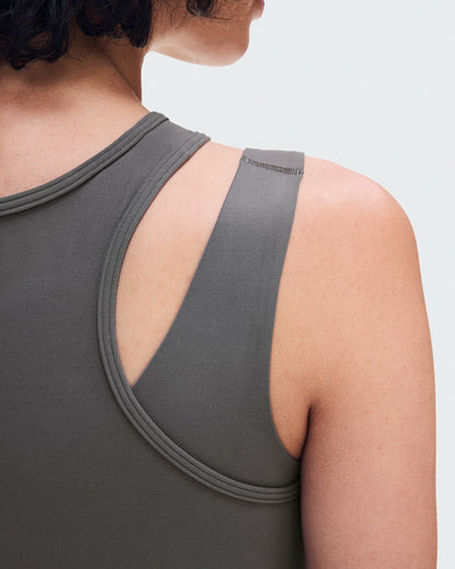 On United States Everyday / Women's Studio Asymmetric Crop - Ember
