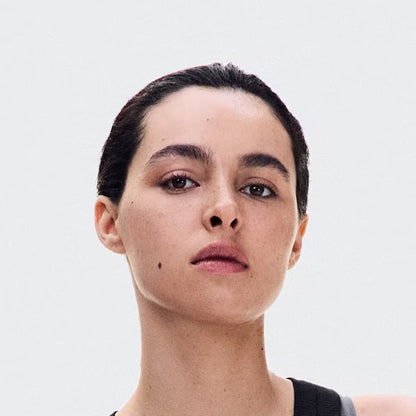 On United States Deals / Women's Studio Asymmetric Crop - White
