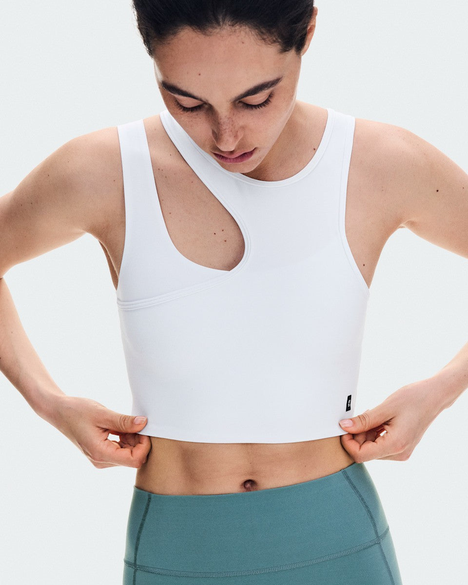 On United States Deals / Women's Studio Asymmetric Crop - White